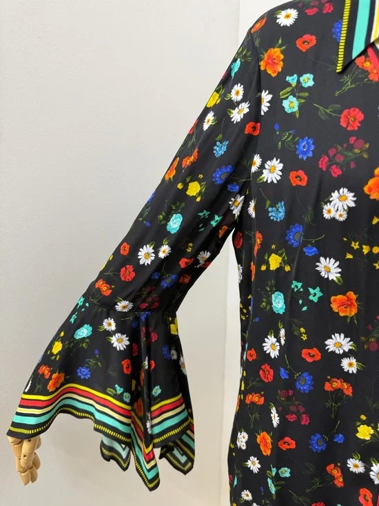 Alice + Olivia Randa Floral Print Bell Sleeve Botanical Ditsy Floral Size Medium - Picture 5 of 16